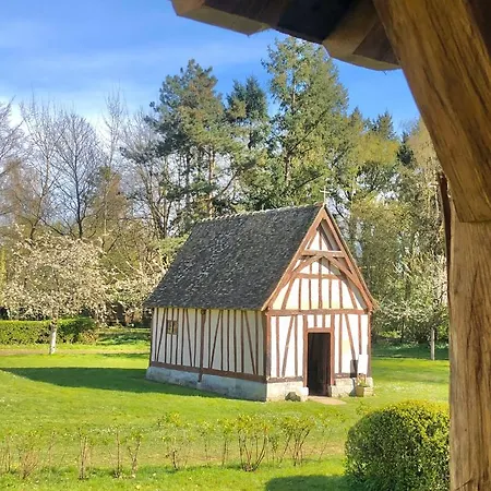 Holiday home Manoir De L'aumonerie Saint-Martin-de-Boscherville